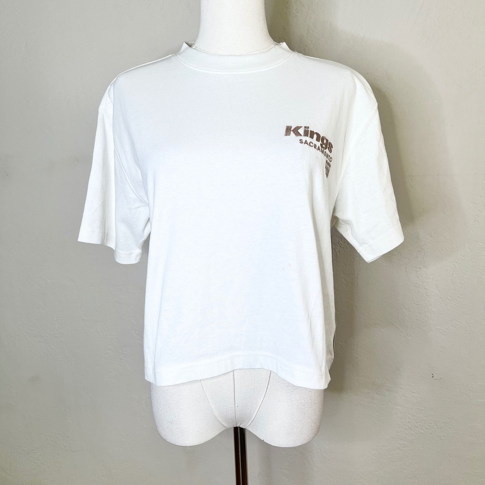 Sacramento Kings 47 Brand T-Shirt Size Small White New NBA Boxy Cropped FLAWS
